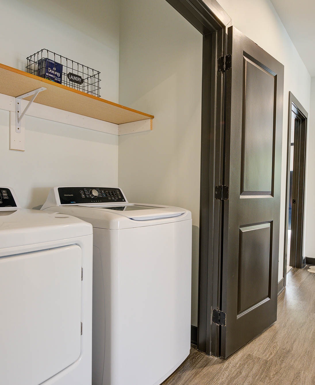 A laundry room